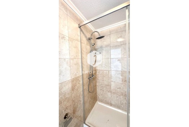 Resale - Chalet -
Torrevieja - Carrefour