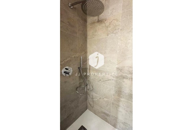 Resale - Apartment / flat -
Torrevieja - Playa de los Locos