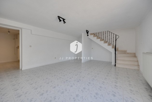 Resale - Chalet -
Torrevieja - La Siesta - El Salado - Torreta