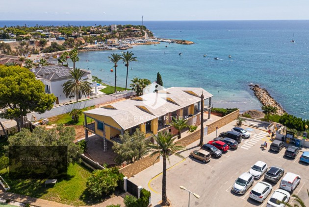 D'occasion - Villa -
Cabo Roig