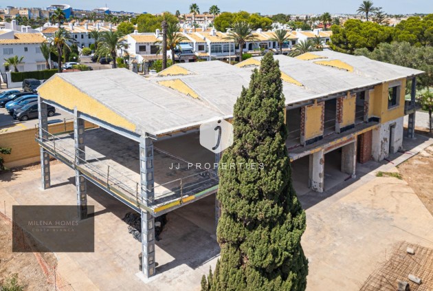 D'occasion - Villa -
Cabo Roig