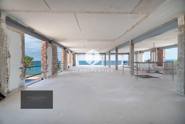 D'occasion - Villa -
Cabo Roig