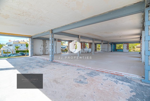 D'occasion - Villa -
Cabo Roig