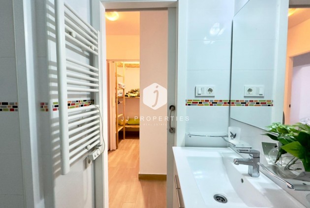 Resale - Bungalow -
Torrevieja - El Limonar