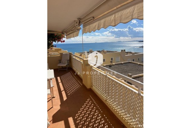 Resale - Apartment / flat -
Orihuela Costa - Campoamor