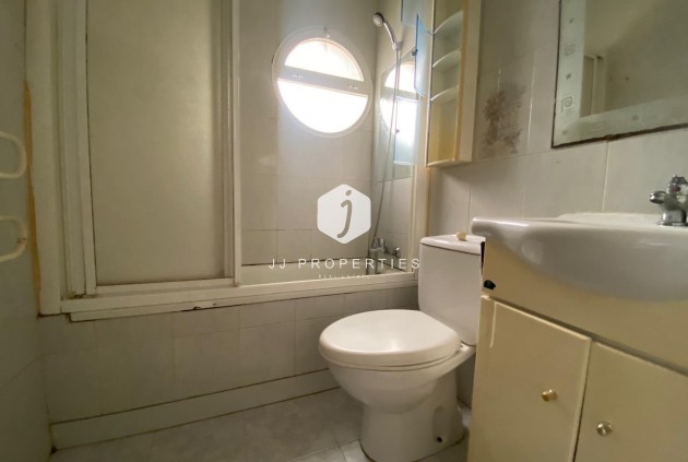 Resale - Bungalow -
Torrevieja - Torretas