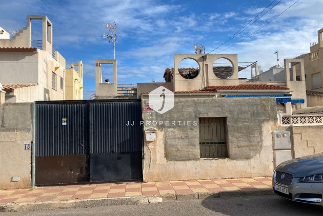 Resale - Bungalow -
Torrevieja - Torretas