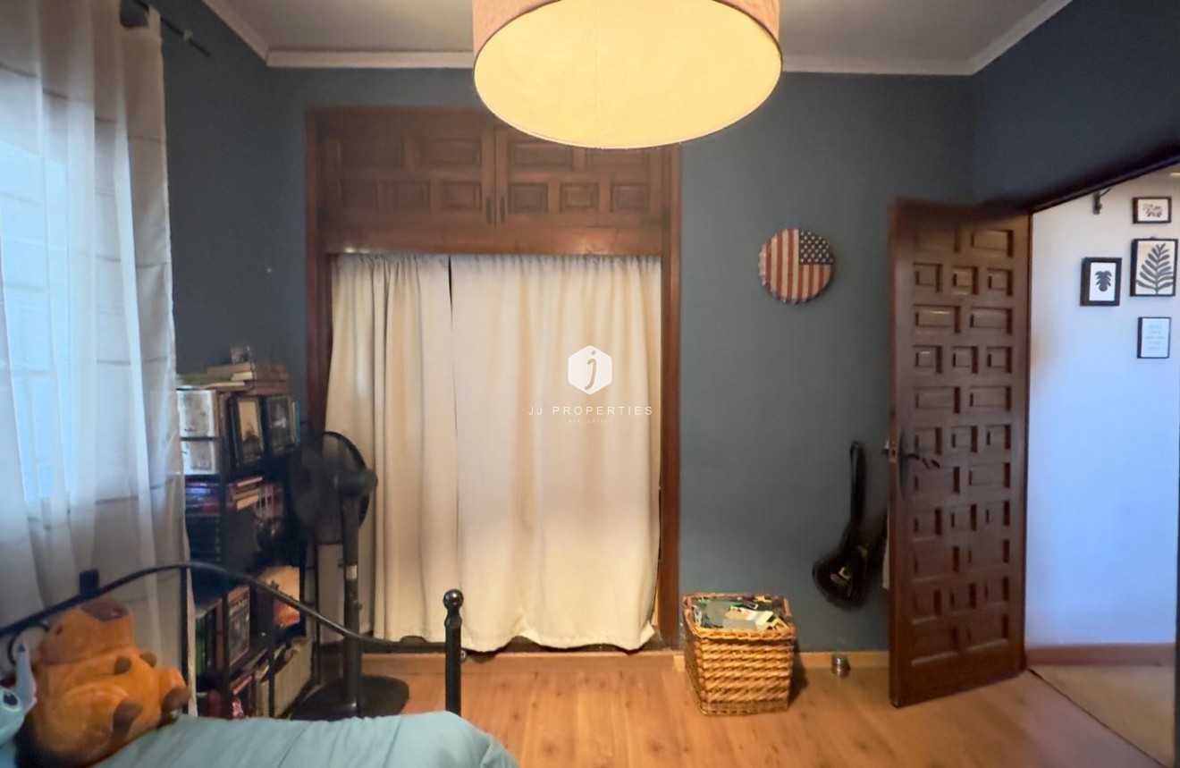 Resale - Villa -
Torrevieja - Torreblanca