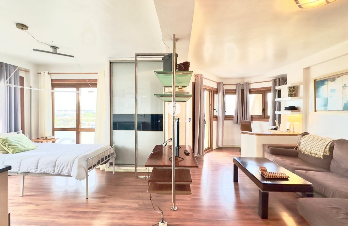 Tweedehands - Appartement / flat -
Torrevieja - La veleta