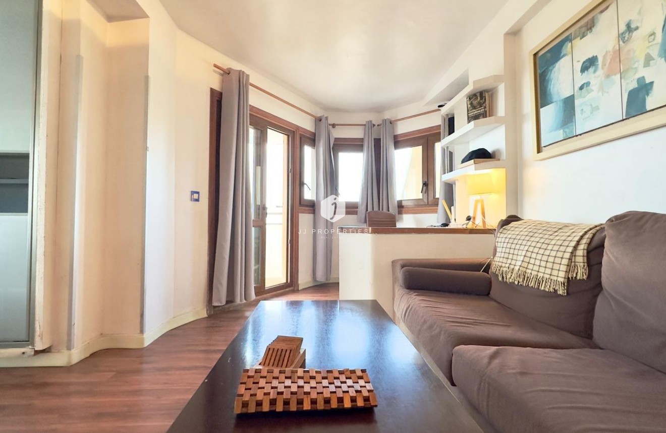 Tweedehands - Appartement / flat -
Torrevieja - La veleta