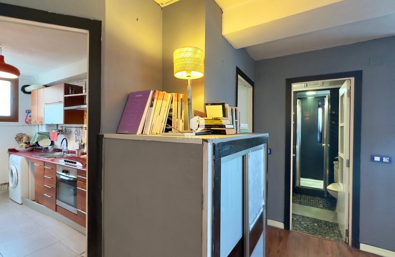 Tweedehands - Appartement / flat -
Torrevieja - La veleta