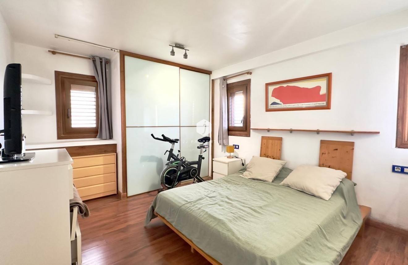 Tweedehands - Appartement / flat -
Torrevieja - La veleta