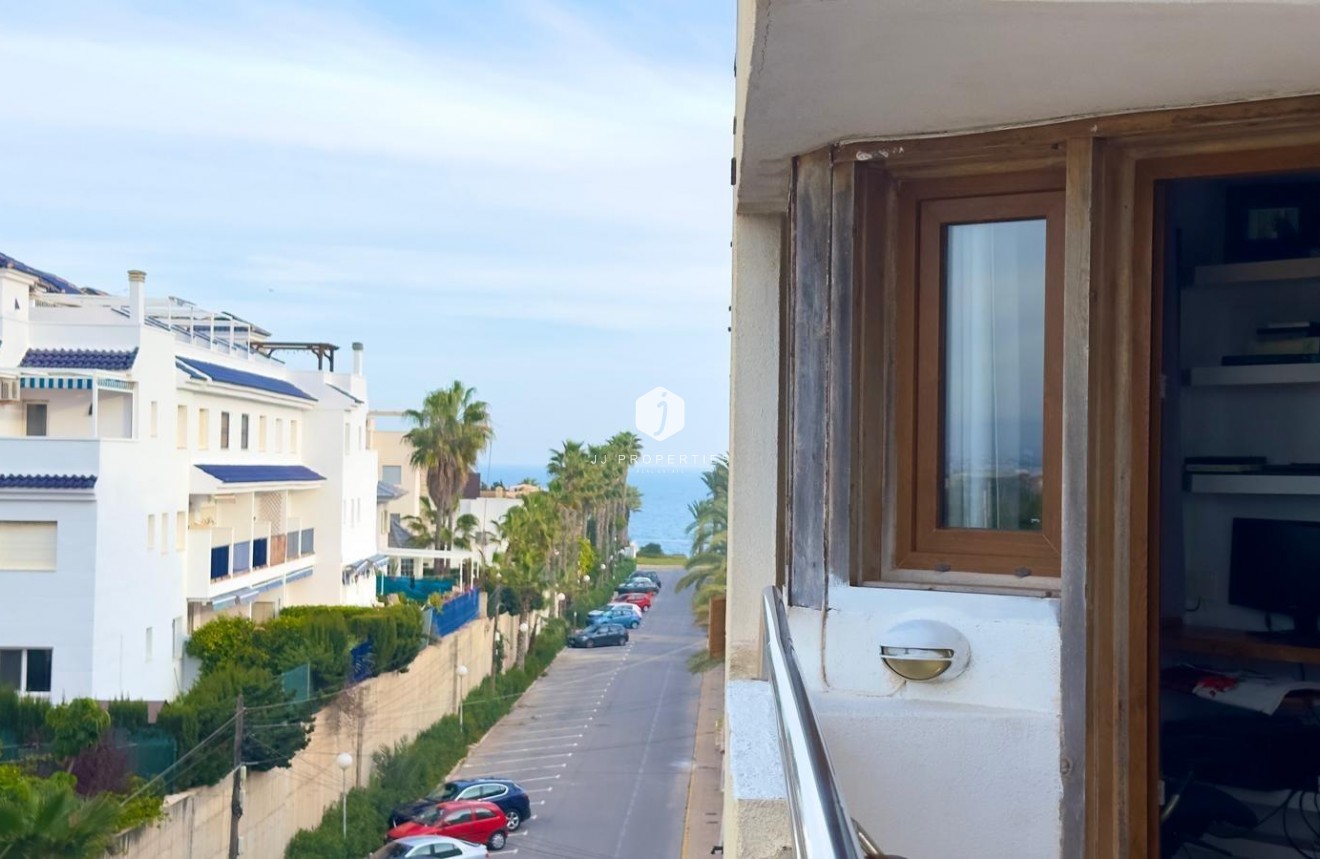 Tweedehands - Appartement / flat -
Torrevieja - La veleta