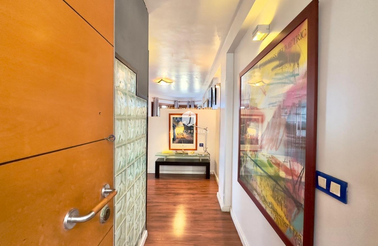 Tweedehands - Appartement / flat -
Torrevieja - La veleta