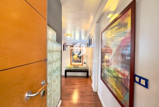 Tweedehands - Appartement / flat -
Torrevieja - La veleta