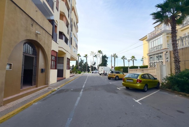Tweedehands - Appartement / flat -
Torrevieja - La veleta