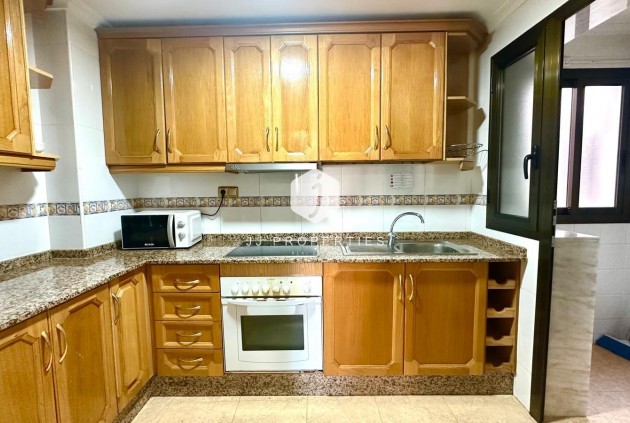 Resale - Apartment / flat -
Torrevieja