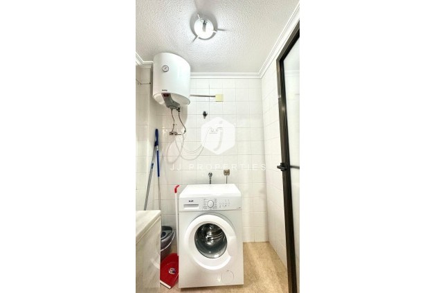 Resale - Apartment / flat -
Torrevieja