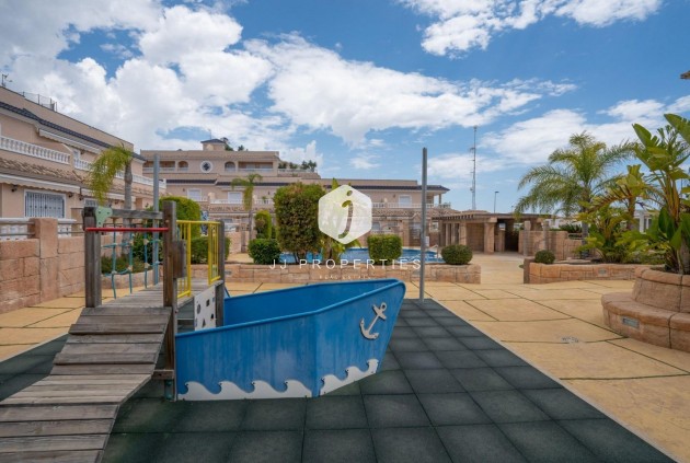 Resale - Chalet -
Orihuela Costa - Los Dolses