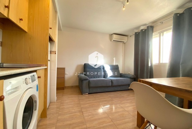Resale - Apartment / flat -
Torrevieja