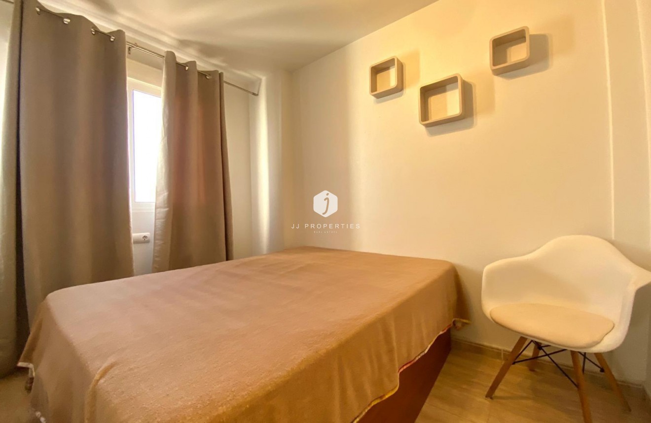 Resale - Apartment / flat -
Torrevieja