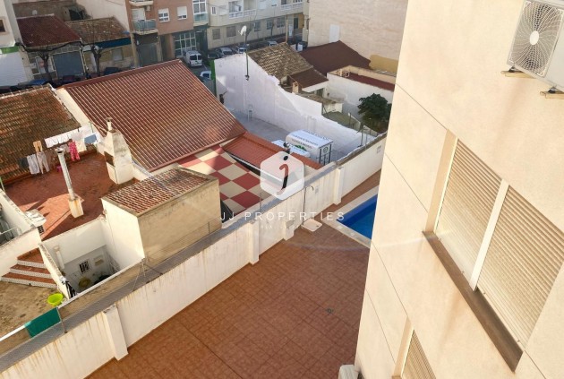 Resale - Apartment / flat -
Torrevieja