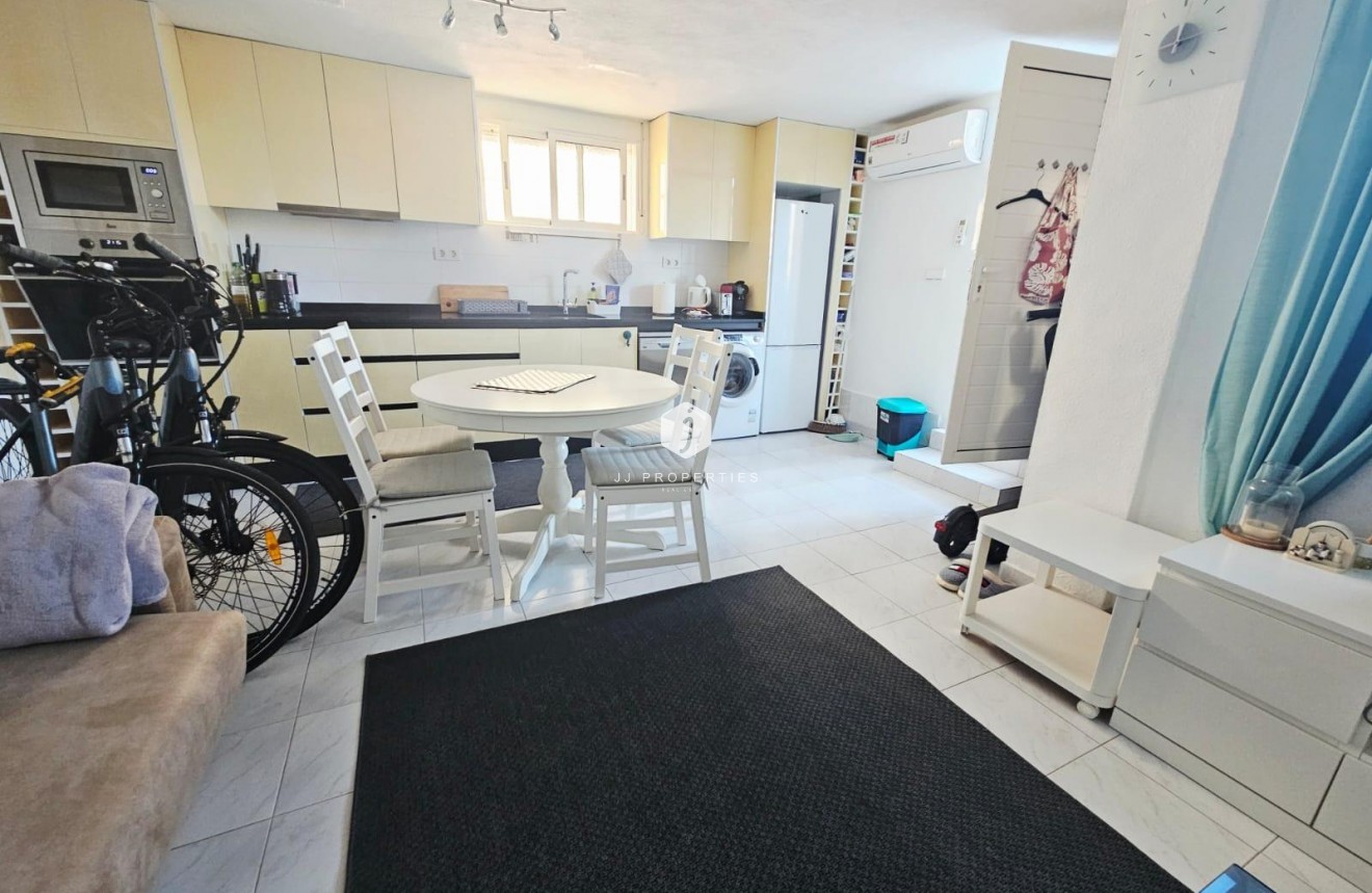 Resale - Duplex -
Torrevieja - Cabo cervera