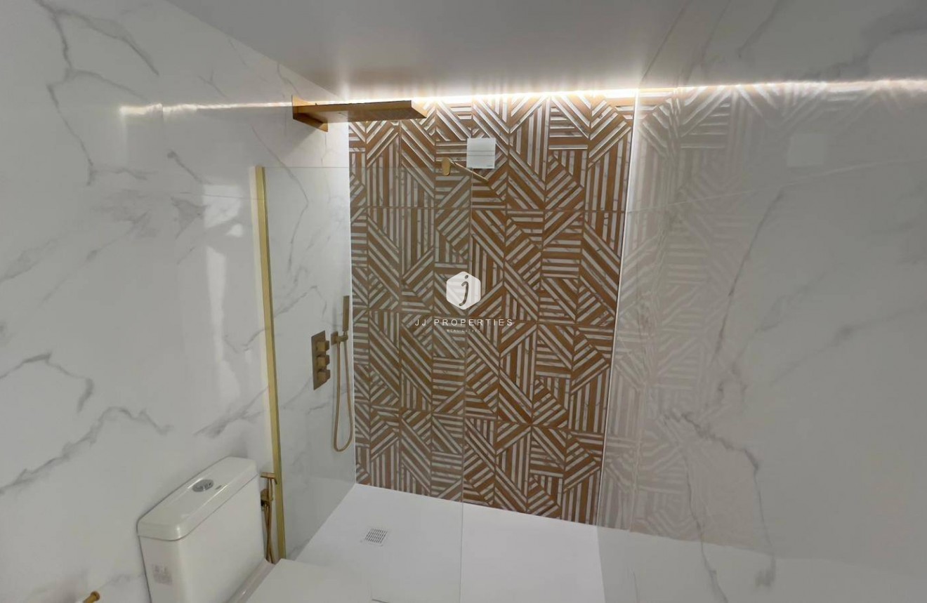 Resale - Penthouse -
Orihuela Costa - La Zenia