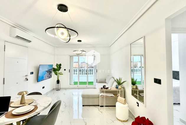 Resale - Bungalow -
Orihuela Costa - Playa Flamenca Norte