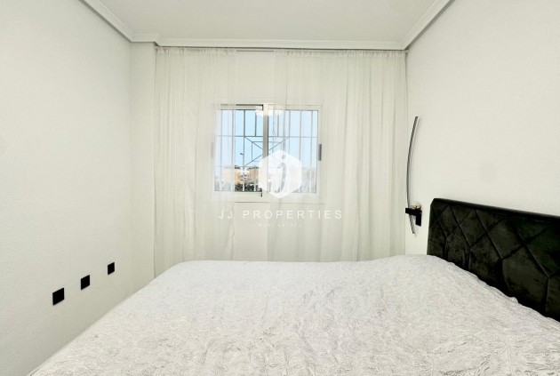 Resale - Bungalow -
Orihuela Costa - Playa Flamenca Norte