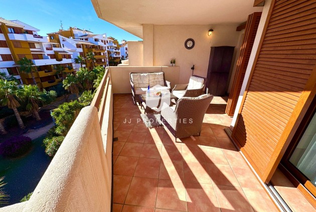 Resale - Apartment / flat -
Torrevieja - Punta prima