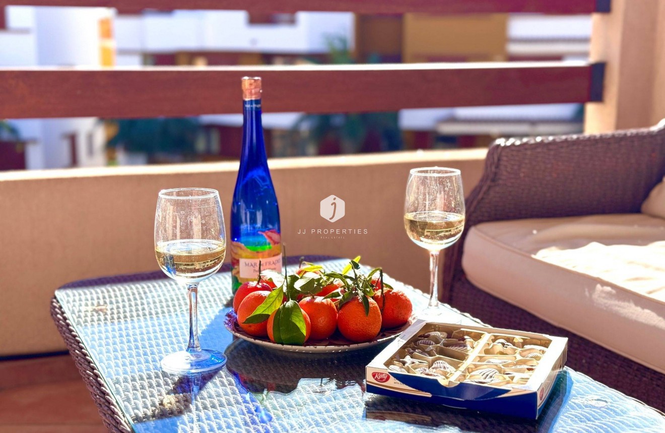 Resale - Apartment / flat -
Torrevieja - Punta prima