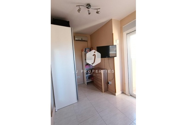 Resale - Chalet -
Torrevieja - Torretas