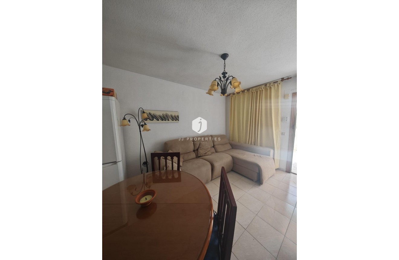 Resale - Bungalow -
Torrevieja - Los Balcones - Los Altos del Edén