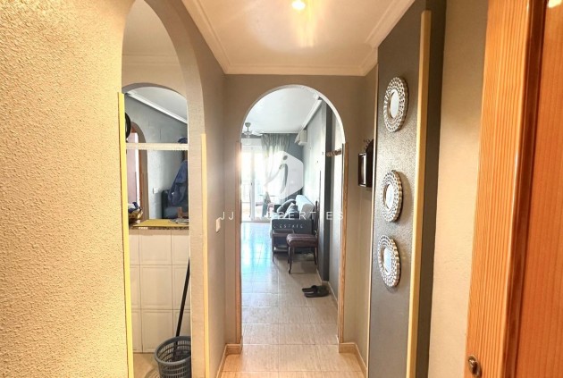 Resale - Apartment / flat -
Torrevieja