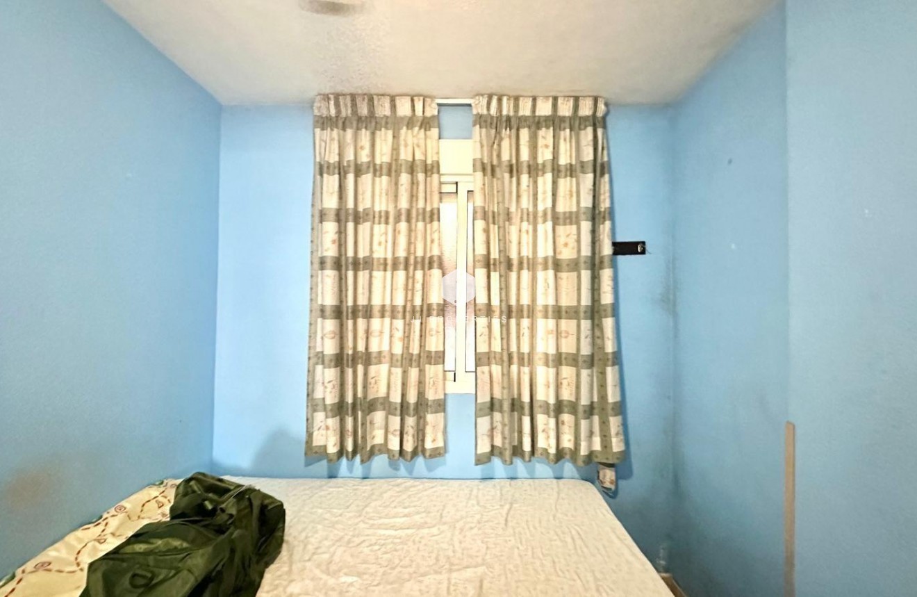 Resale - Apartment / flat -
Torrevieja