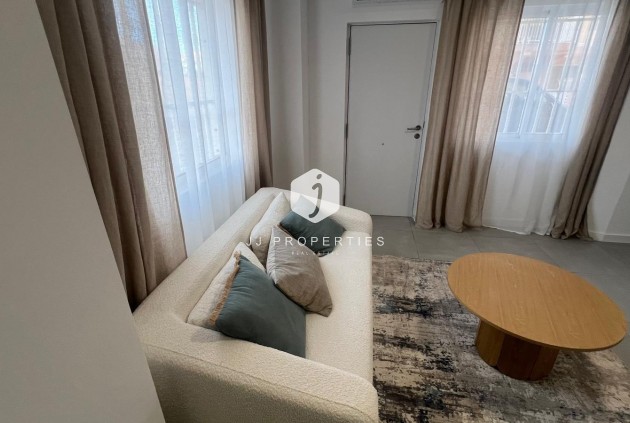 Resale - Apartment / flat -
Torrevieja - Zona Los Frutales