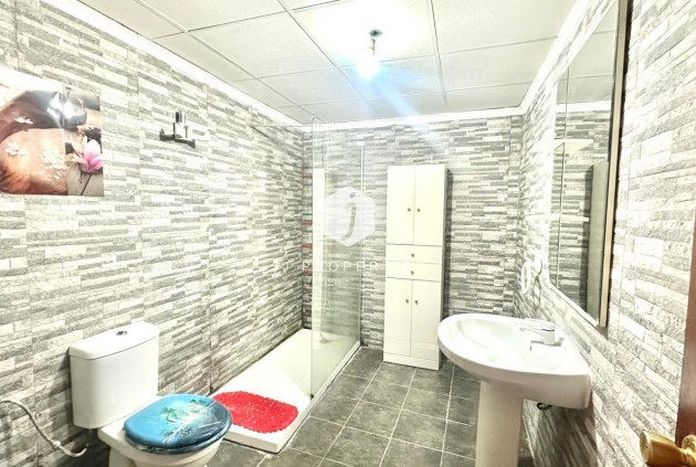 Resale - Apartment / flat -
Torrevieja - Acequion