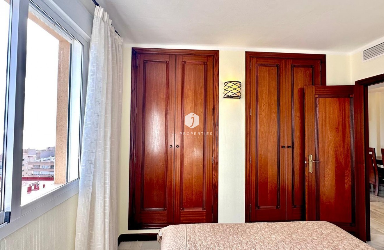 Resale - Apartment / flat -
Torrevieja - Los Frutales