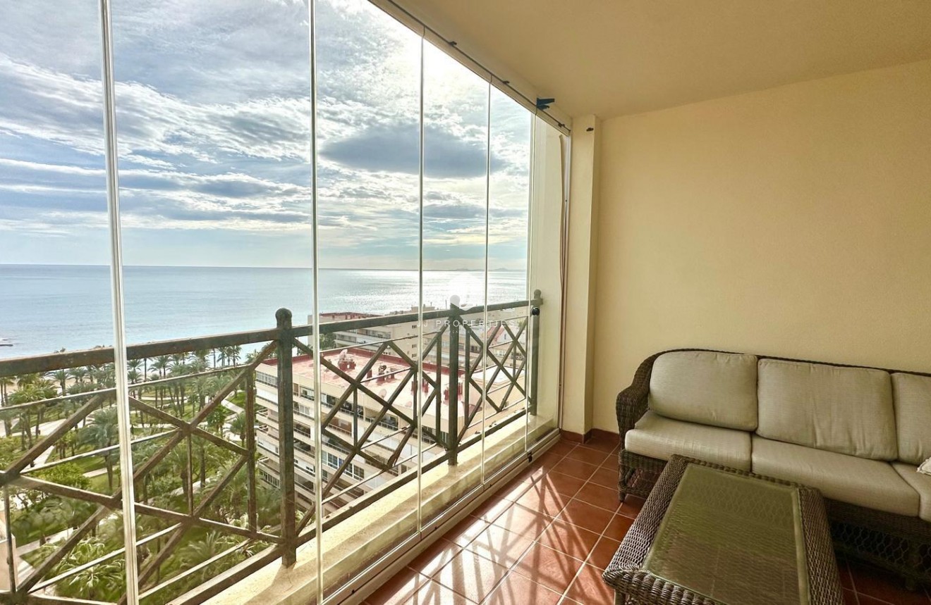 Resale - Apartment / flat -
Torrevieja - Los Frutales