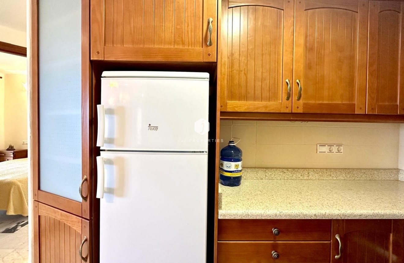 Resale - Apartment / flat -
Torrevieja - Los Frutales