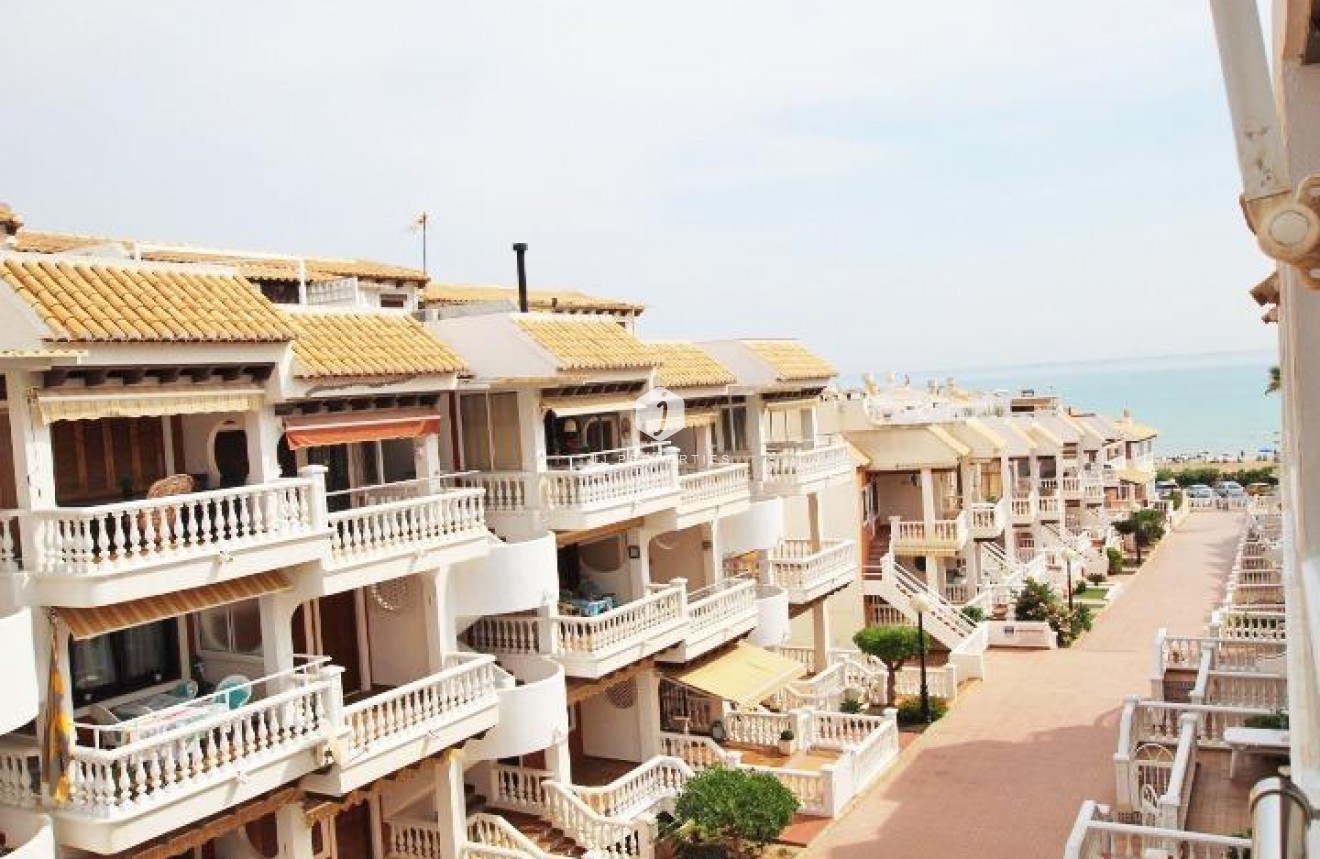 Resale - Duplex -
Guardamar del Segura - Benamor