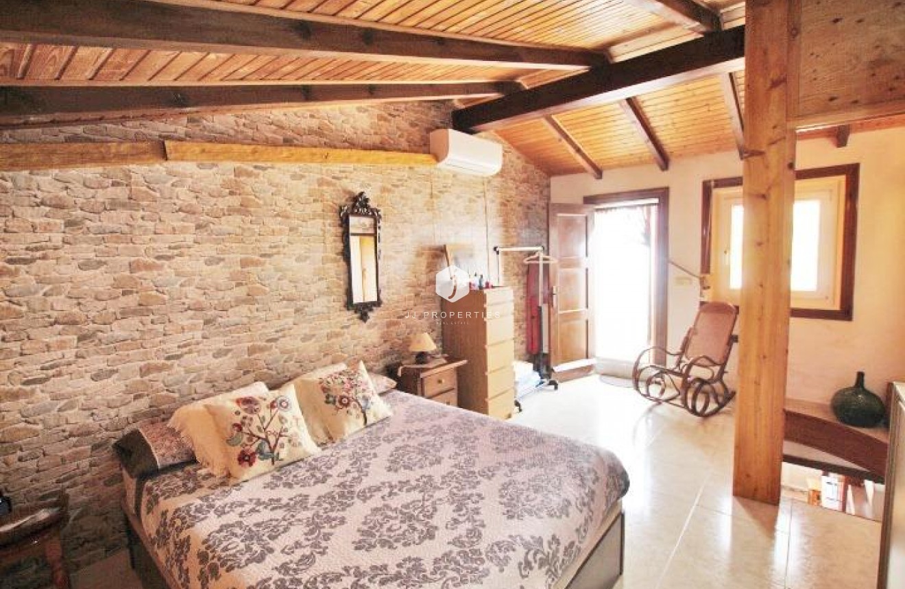 Resale - Duplex -
Guardamar del Segura - Benamor