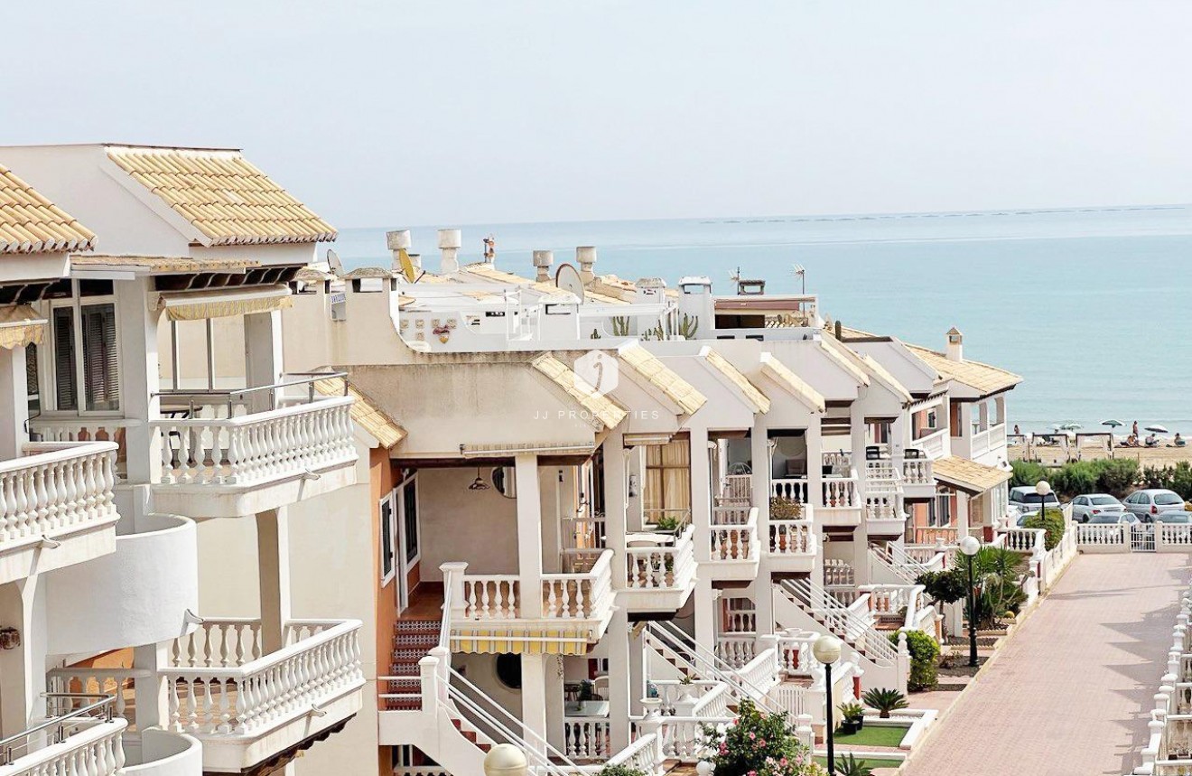 Resale - Duplex -
Guardamar del Segura - Benamor