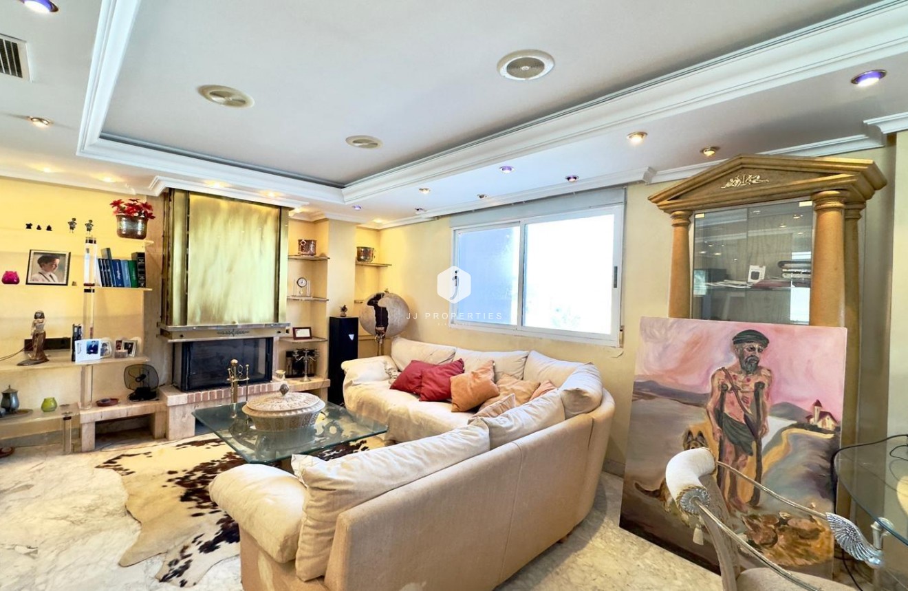 Aus zweiter Hand - Penthouse -
Torrevieja - Centro