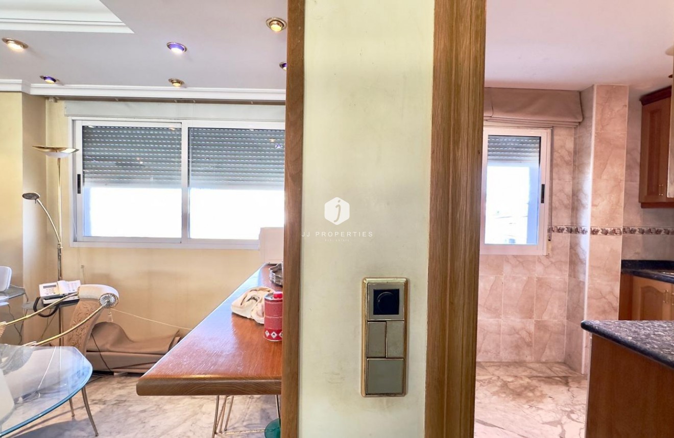 Aus zweiter Hand - Penthouse -
Torrevieja - Centro