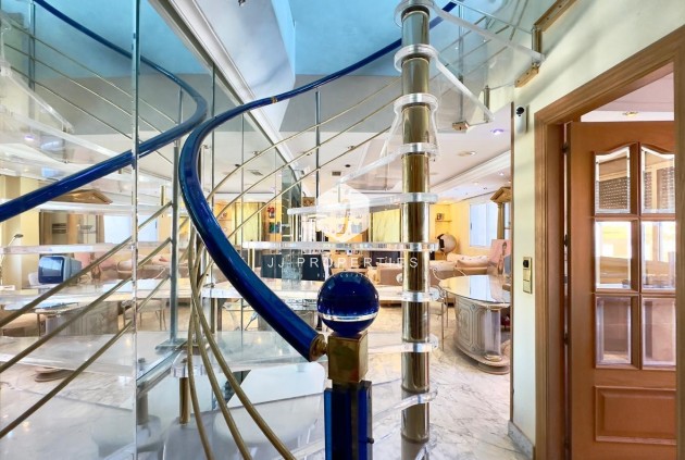 Aus zweiter Hand - Penthouse -
Torrevieja - Centro