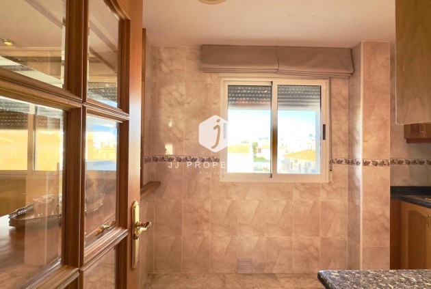 Aus zweiter Hand - Penthouse -
Torrevieja - Centro