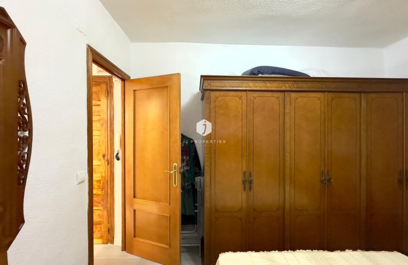 Resale - Apartment / flat -
Guardamar del Segura - Centro