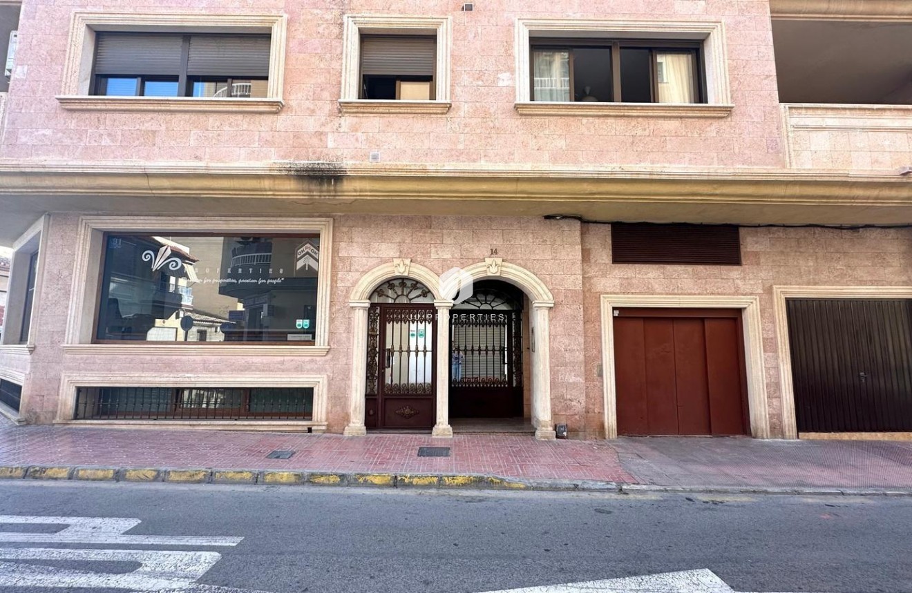 Resale - Penthouse -
Torrevieja